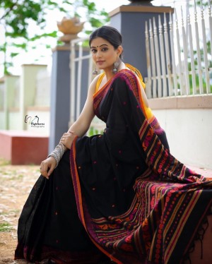 Priyamani (aka) Priya mani