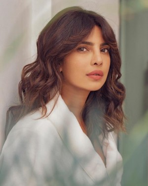 Priyanka Chopra (aka) Priyankachopra