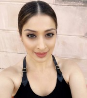 Raai Laxmi (aka) Lakshmi Rai