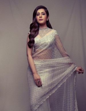 Raashi Khanna (aka) Rashi Khanna