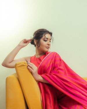 Raashi Khanna (aka) Rashi Khanna