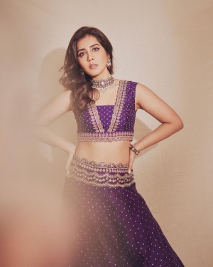 Raashi Khanna (aka) Rashi Khanna