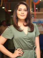 Raashi Khanna (aka) Rashi Khanna