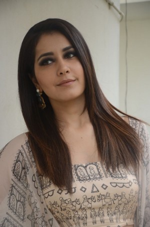 Raashi Khanna (aka) Rashi Khanna