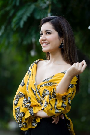 Raashi Khanna (aka) Rashi Khanna