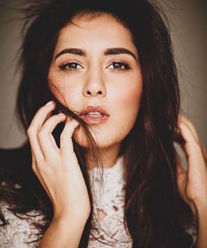 Raashi Khanna (aka) Rashi Khanna