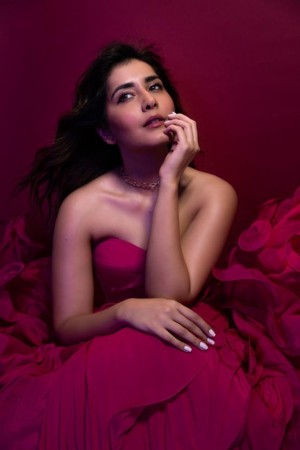 Raashi Khanna (aka) Rashi Khanna