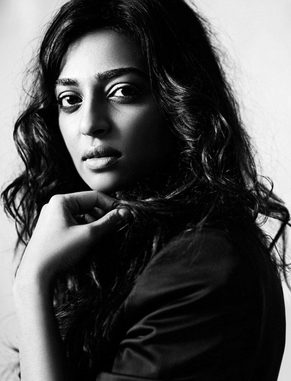 Radhika Apte (aka) RadhikaApte photos stills & images