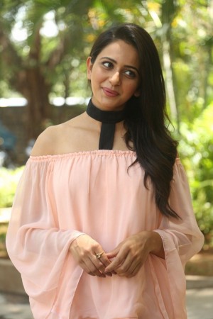 Rakul Preet Singh (aka) Rakul