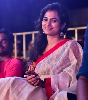 Ramya Pandian (aka) Ramyaa Paandian