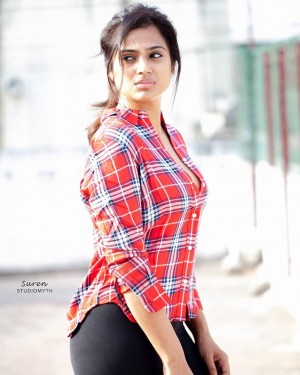 Ramya Pandian (aka) Ramyaa Paandian