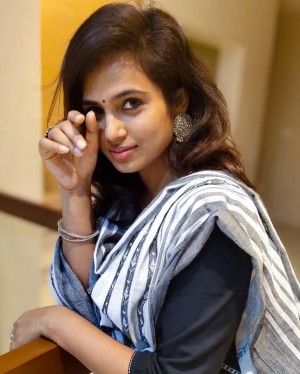 Ramya Pandian (aka) Ramyaa Paandian