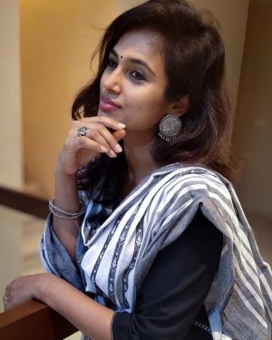 Ramya Pandian (aka) Ramyaa Paandian