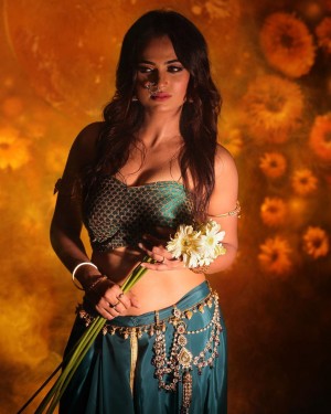 Ramya Pandian (aka) Ramyaa Paandian