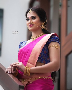 Ramya Pandian (aka) Ramyaa Paandian