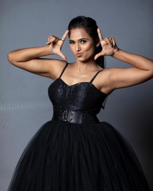 Ramya Pandian (aka) Ramyaa Paandian