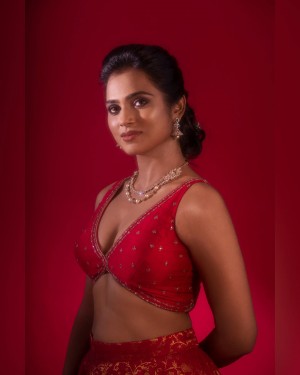 Ramya Pandian (aka) Ramyaa Paandian