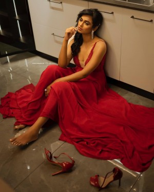 Ramya Pandian (aka) Ramyaa Paandian