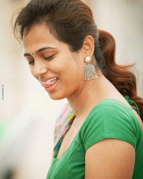 Ramya Pandian (aka) Ramyaa Paandian