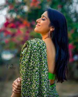 Rashmi Gautam (aka) RashmiGautam