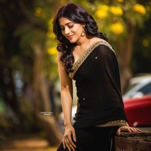 Rashmi Gautam (aka) RashmiGautam