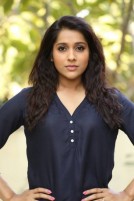 Rashmi Gautam (aka) RashmiGautam