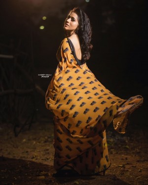 Rashmi Gautam (aka) RashmiGautam