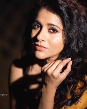 Rashmi Gautam (aka) RashmiGautam