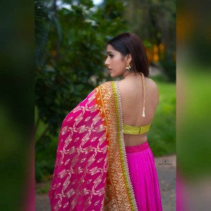 Rashmi Gautam (aka) RashmiGautam