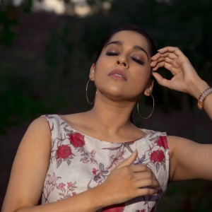 Rashmi Gautam (aka) RashmiGautam