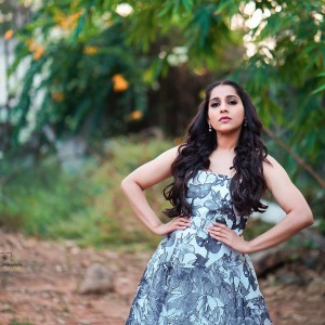 Rashmi Gautam (aka) RashmiGautam