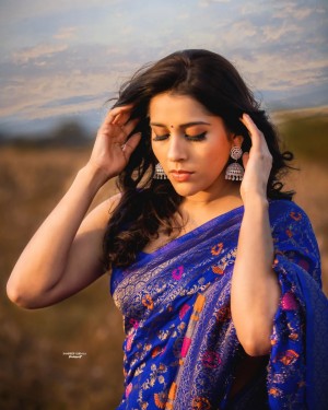 Rashmi Gautam (aka) RashmiGautam