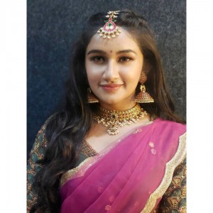 Raveena Daha (aka) Raveenaa Daha