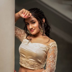 Raveena Daha (aka) Raveenaa Daha