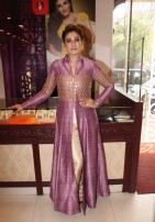 Raveena Tandon (aka) Actress Raveena Tandon