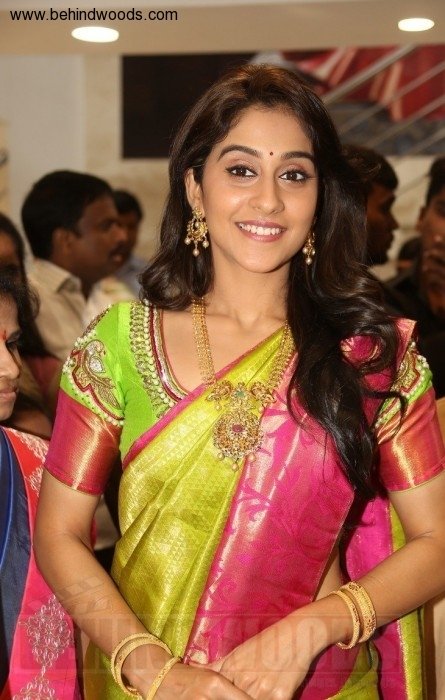 Regina Cassandra's Pretty Sarees For Bridesmaids