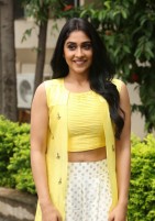 Regina Cassandra (aka) Regina