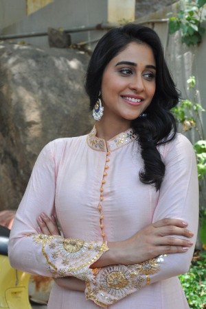 Regina Cassandra (aka) Regina