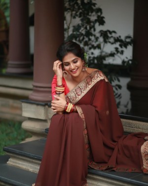 Remya Nambeesan (aka) RemyaNambeesan