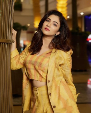 Ridhima Pandit (aka) Ridhimaa Pandit