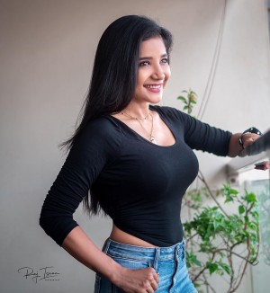 Sakshi Agarwal (aka) Sakshi