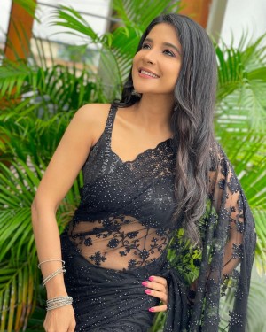 Sakshi Agarwal (aka) Sakshi