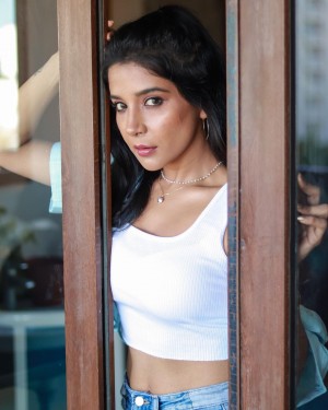 Sakshi Agarwal (aka) Sakshi