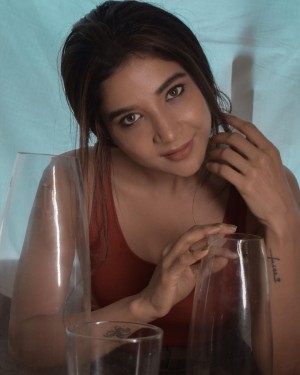 Sakshi Agarwal (aka) Sakshi