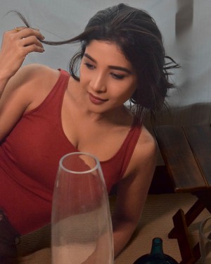 Sakshi Agarwal (aka) Sakshi