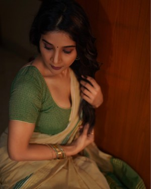 Sakshi Agarwal (aka) Sakshi