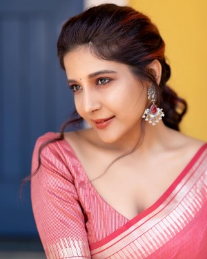 Sakshi Agarwal (aka) Sakshi