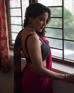 Sakshi Agarwal (aka) Sakshi