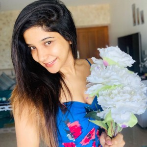 Sakshi Agarwal (aka) Sakshi