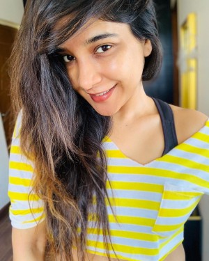 Sakshi Agarwal (aka) Sakshi